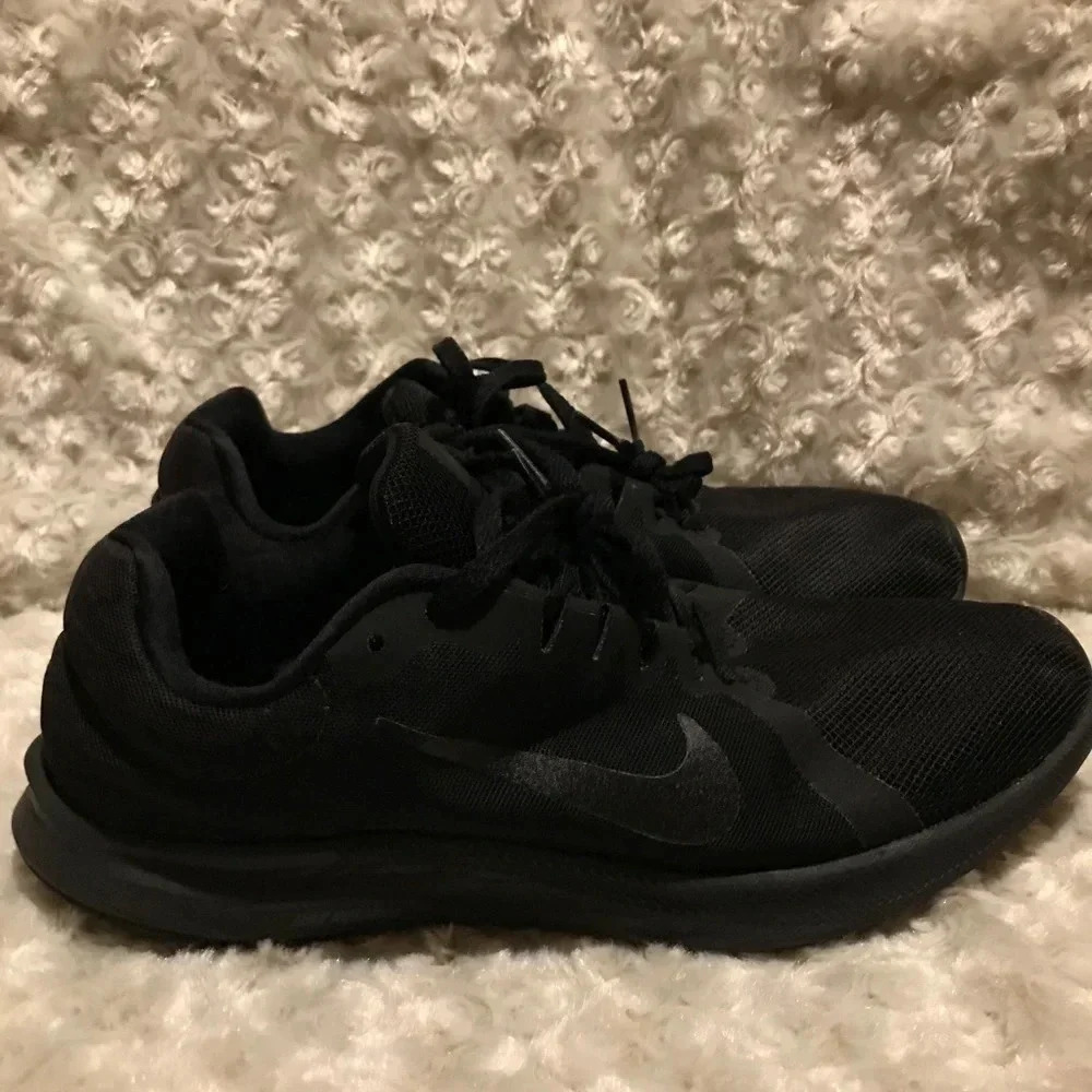 NIKE Downshifter 8 Low-Top Running Shoes - Picture 4 of 7